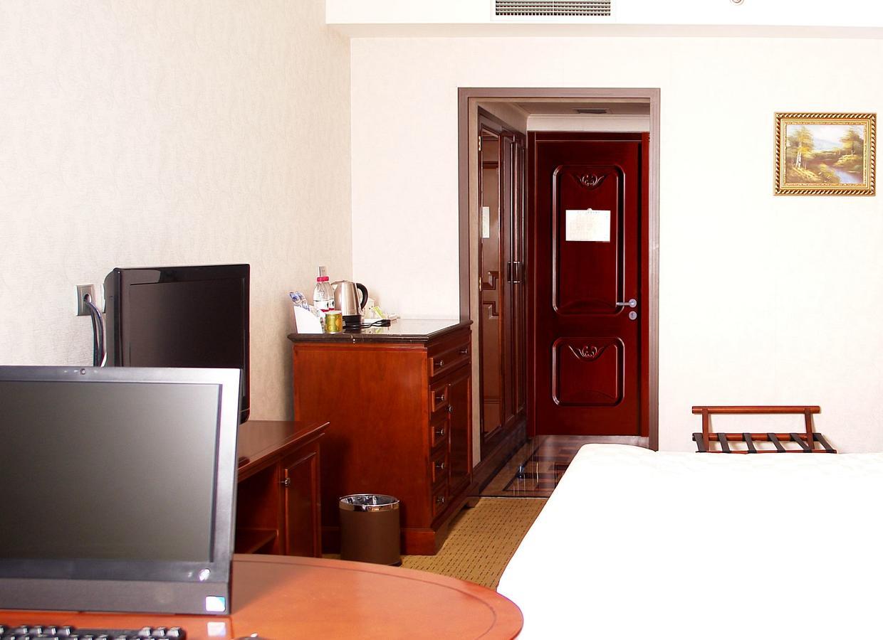 Jingbin Hotel Beijing Exterior photo